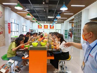 安徽省桐城市经开区学苑路199号 &